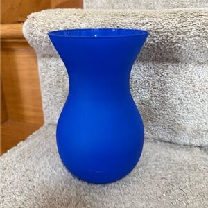 sapphire blue vase, cobalt blue frosted glass.